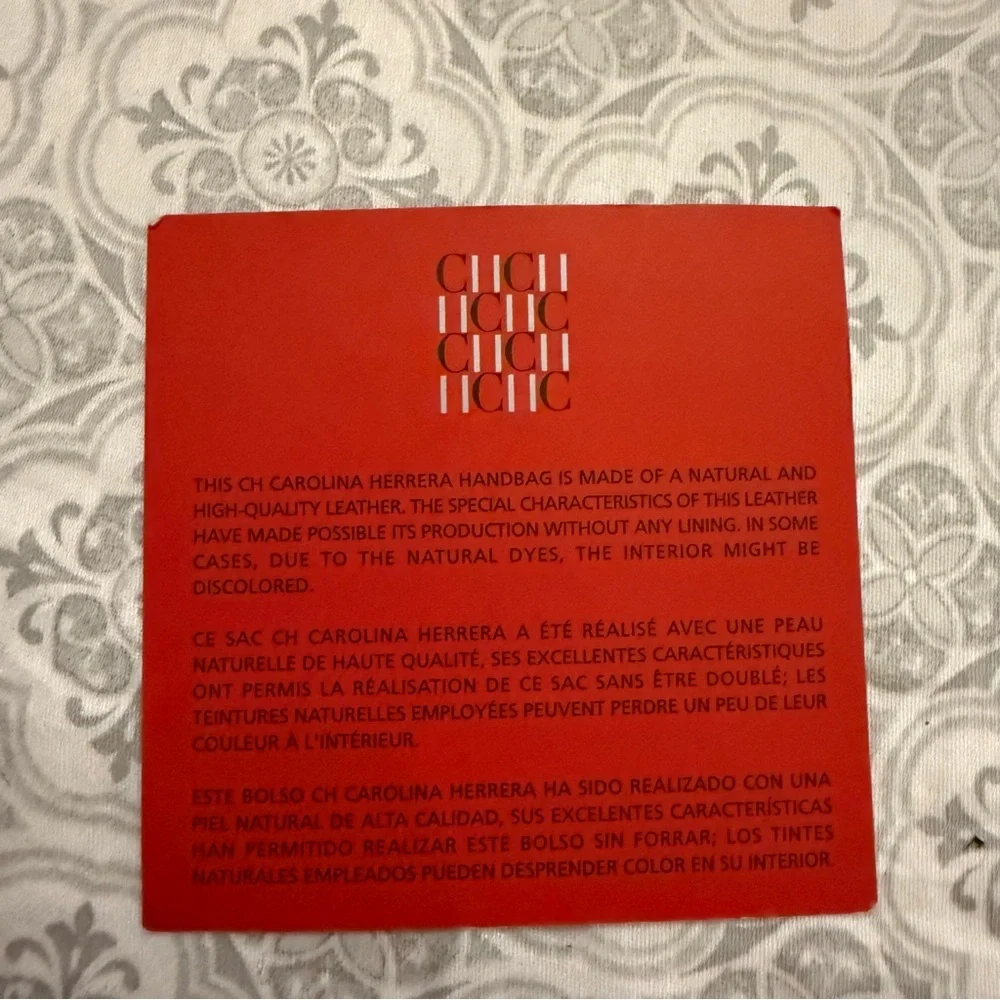 Carolina Herrera CHHC 